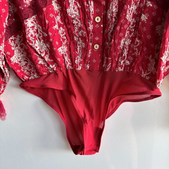 NWOT Free People x Intimately WOMEN'S BODYSUIT S, PINTUCKED LACE TRIM - Picture 8 of 13
